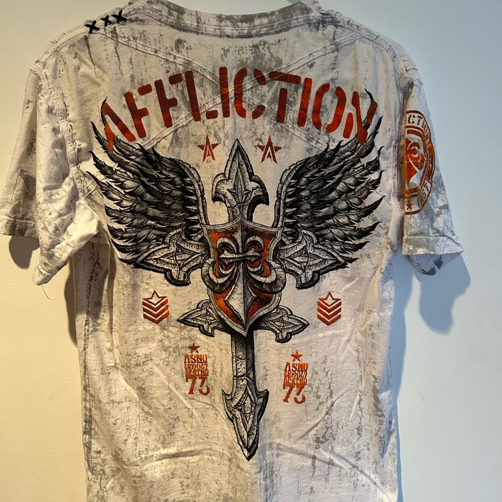 Affliction Graphic T-Shirt Size Large - Picture 4 of 7